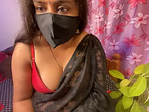 Snapshot of Love_4Sex chatting on 03-09-25, 07:56 Love 4Sex online show from 03-09-25, 07:56