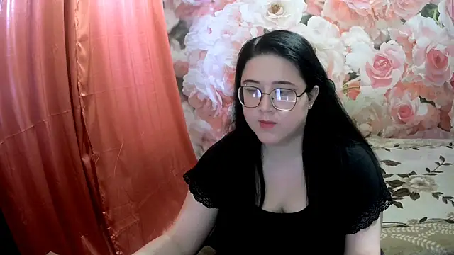 Snapshot of OverseerX chatting on 12-05-24, 10:44 OverseerX online show from 12-05-24, 10:44