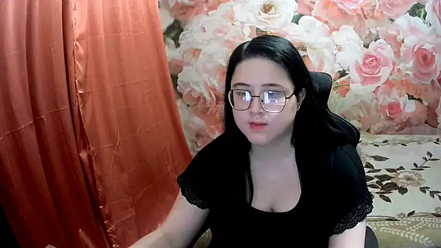 Snapshot of OverseerX chatting on 12-05-24, 01:49 OverseerX online show from 12-05-24, 01:49