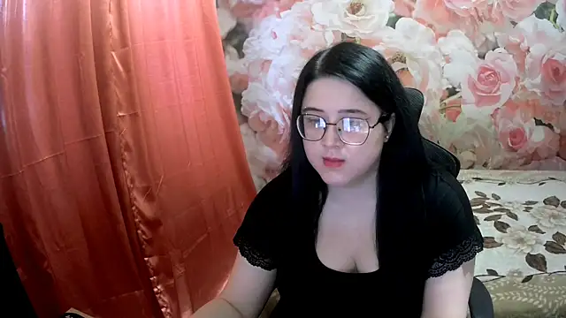 Snapshot of OverseerX chatting on 12-06-24, 10:27 OverseerX online show from 12-06-24, 10:27