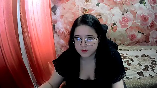 Snapshot of OverseerX chatting on 12-18-24, 07:58 OverseerX online show from 12-18-24, 07:58