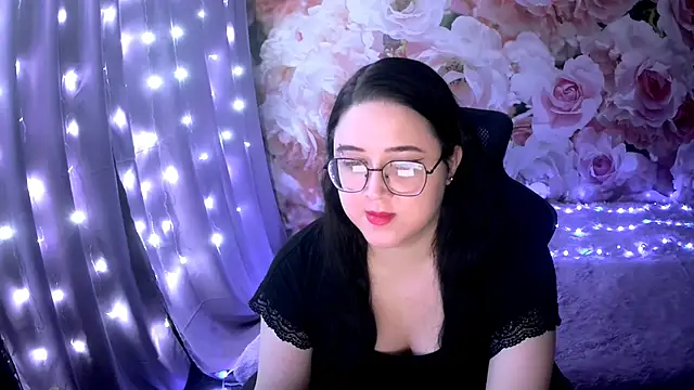 Snapshot of OverseerX chatting on 12-28-24, 05:14 OverseerX online show from 12-28-24, 05:14