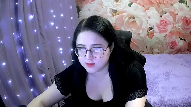 Snapshot of OverseerX chatting on 02-16-25, 05:04 OverseerX online show from 02-16-25, 05:04