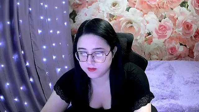 Snapshot of OverseerX chatting on 02-23-25, 04:02 OverseerX online show from 02-23-25, 04:02
