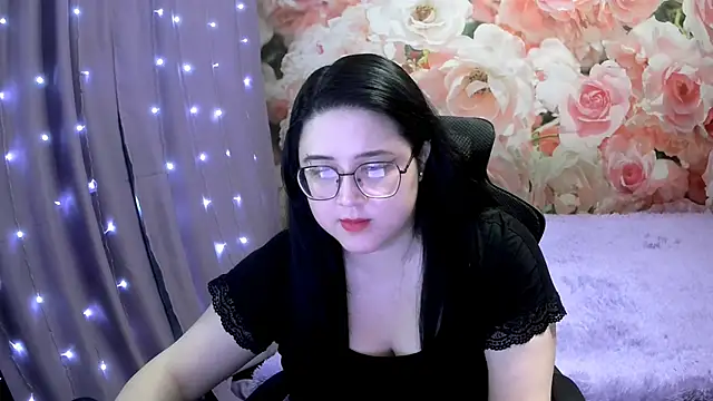 Snapshot of OverseerX chatting on 02-24-25, 04:26 OverseerX online show from 02-24-25, 04:26