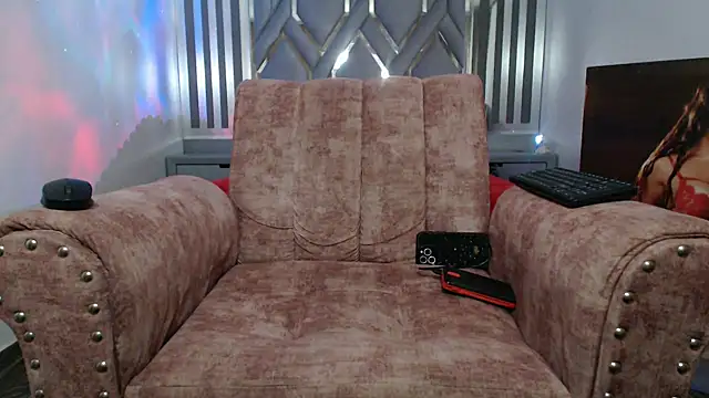 beautifulunna  online show from 02-15-25, 03:31