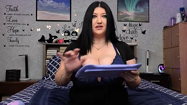 Snapshot of Rayna chatting on 01-27-25, 06:20 Rayna online show from 01-27-25, 06:20