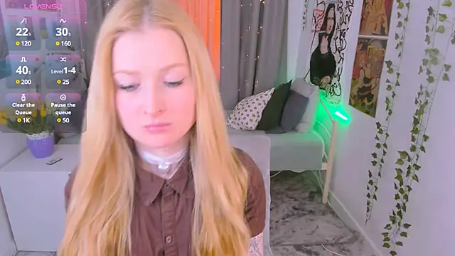 Laly Peach online show from 02-12-25, 04:22