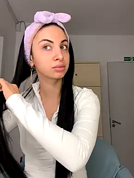 MeganHopeX online show from 12-03-24, 07:21