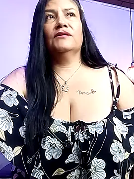 salomexlove 20 online show from 10-19-25, 01:12