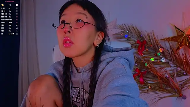 Snapshot of a11yson chatting on 12-30-24, 03:46 a11yson online show from 12-30-24, 03:46