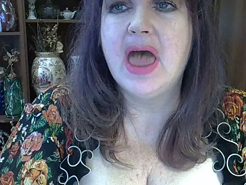 Snapshot of ElenaZed chatting on 02-04-25, 08:13 ElenaZed online show from 02-04-25, 08:13