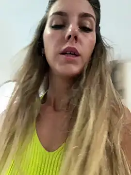 nicole 98 online show from 10-29-25, 03:58