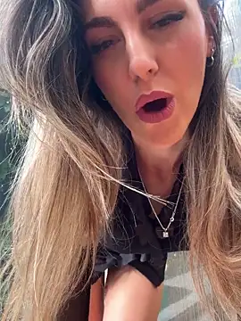 nicole 98 online show from 04-10-26, 02:55