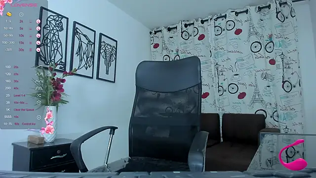 Snapshot of sweetfabianaxl chatting on 12-18-24, 10:46 sweetfabianaxl online show from 12-18-24, 10:46