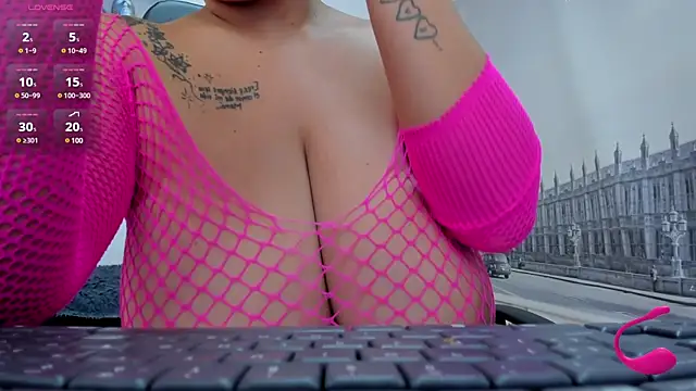 Snapshot of sweetfabianaxl chatting on 02-27-25, 07:58 sweetfabianaxl online show from 02-27-25, 07:58