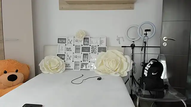 sweetemy4u online show from 10-04-25, 07:17