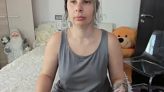 sweetemy4u online show from 03-13-26, 06:42