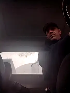 trucker1979 online show from 04-07-26, 05:24