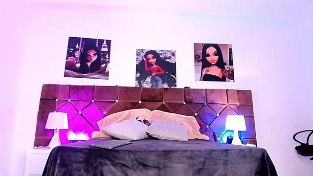 Snapshot of Ariana_lopezz chatting on 03-18-25, 12:25 Ariana lopezz online show from 03-18-25, 12:25