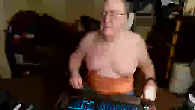 Toastir online show from 03-10-25, 01:10