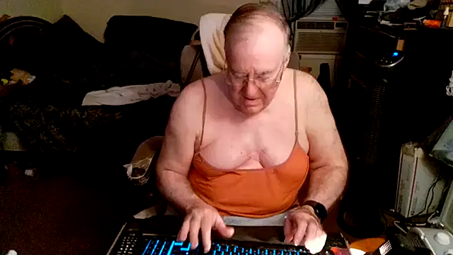 Toastir online show from 10-03-25, 03:09