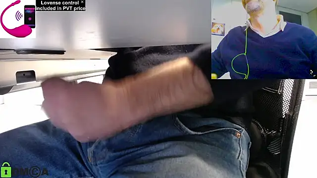 Snapshot of pliko chatting on 01-14-26, 09:26 pliko online show from 01-14-26, 09:26