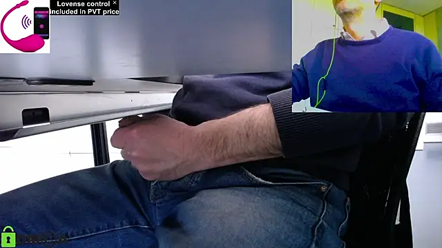 Snapshot of pliko chatting on 04-07-26, 09:54 pliko online show from 04-07-26, 09:54