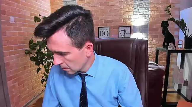 SteveTiger online show from 01-16-25, 03:02