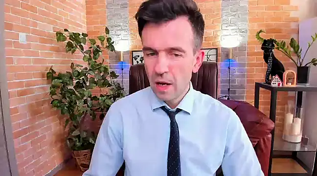 SteveTiger online show from 02-16-25, 01:38