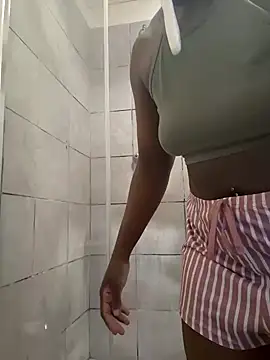 Snapshot of FitSelina66 chatting on 03-19-25, 05:52 FitSelina66 online show from 03-19-25, 05:52