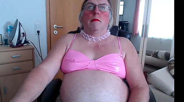 Sissygera online show from 01-11-25, 11:45