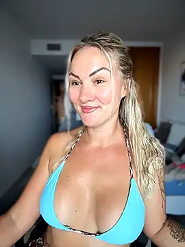 Snapshot of NastyMilf_ chatting on 07-13-26, 08:39 NastyMilf online show from 07-13-26, 08:39