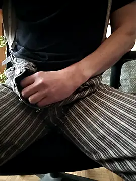 Justforoneday online show from 11-25-25, 12:27