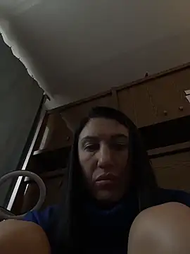 LORA x online show from 10-17-25, 08:06