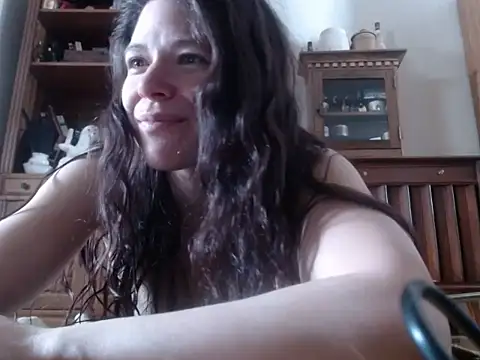 MarcyJones online show from 02-11-25, 04:56