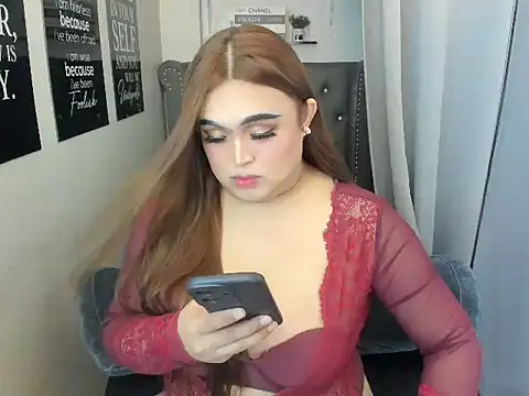 Snapshot of YourGirlfriendMegann chatting on 01-11-26, 10:15 YourGirlfriendMegann online show from 01-11-26, 10:15