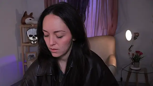 Snapshot of molly_marmalade_ chatting on 10-14-25, 02:07 molly marmalade online show from 10-14-25, 02:07