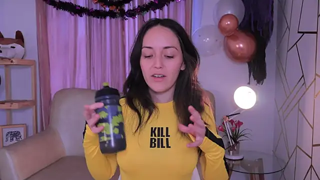 Snapshot of molly_marmalade_ chatting on 10-25-25, 03:07 molly marmalade online show from 10-25-25, 03:07