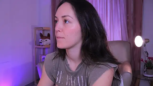 Snapshot of molly_marmalade_ chatting on 11-12-25, 02:06 molly marmalade online show from 11-12-25, 02:06