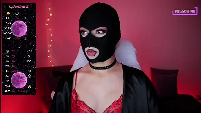 Snapshot of Bigfemblue chatting on 12-20-24, 11:26 Bigfemblue online show from 12-20-24, 11:26