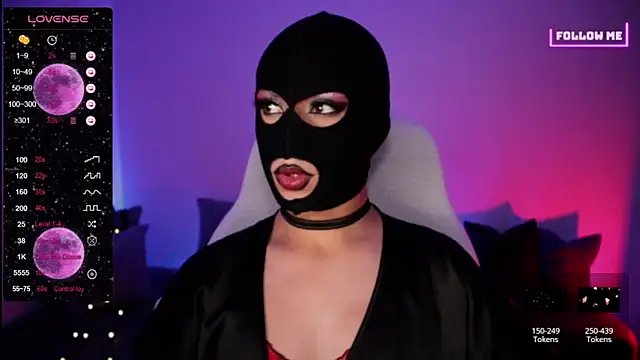 Snapshot of Bigfemblue chatting on 12-31-24, 03:23 Bigfemblue online show from 12-31-24, 03:23