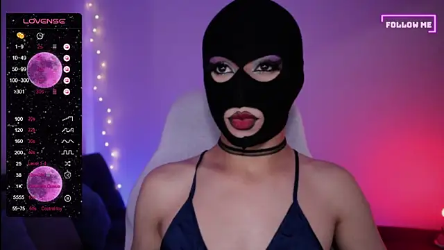 Snapshot of Bigfemblue chatting on 01-18-25, 03:05 Bigfemblue online show from 01-18-25, 03:05