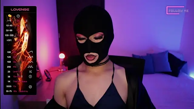 Snapshot of Bigfemblue chatting on 03-16-25, 02:32 Bigfemblue online show from 03-16-25, 02:32