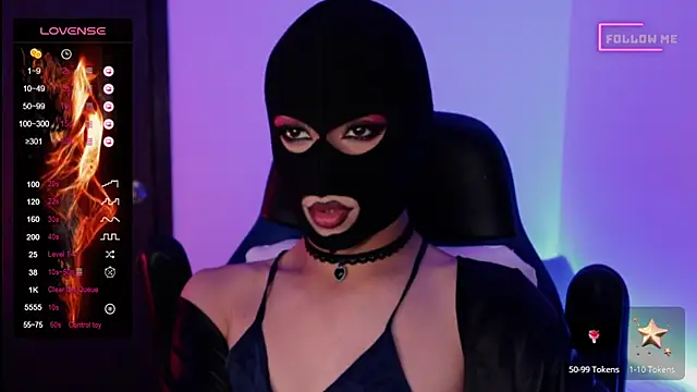 Snapshot of Bigfemblue chatting on 03-23-25, 01:53 Bigfemblue online show from 03-23-25, 01:53