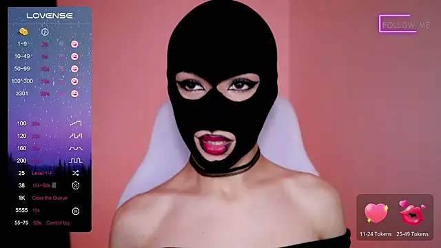 Snapshot of Bigfemblue chatting on 03-01-26, 09:17 Bigfemblue online show from 03-01-26, 09:17