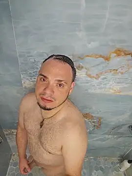 latinoflpr online show from 04-07-26, 01:06