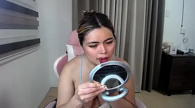 Bombshell Ashy online show from 02-24-25, 03:20