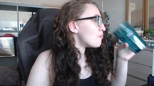 Snapshot of AnKey_Rayah chatting on 01-14-25, 04:15 AnKey Rayah online show from 01-14-25, 04:15