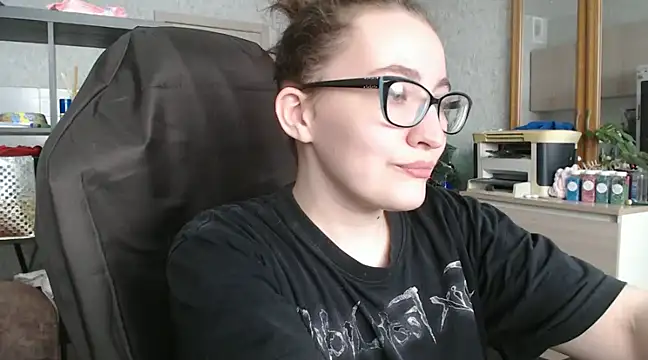 Snapshot of AnKey_Rayah chatting on 01-19-25, 07:36 AnKey Rayah online show from 01-19-25, 07:36